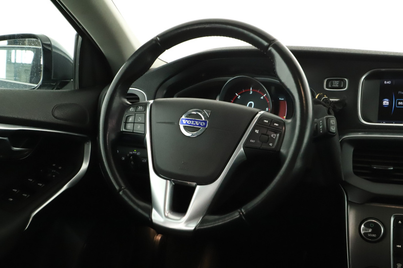 Volvo V40, 2014