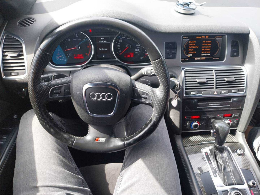 Audi Q7, 2010