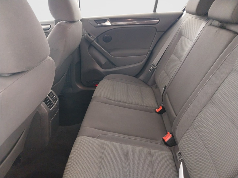 Volkswagen Golf, 2010