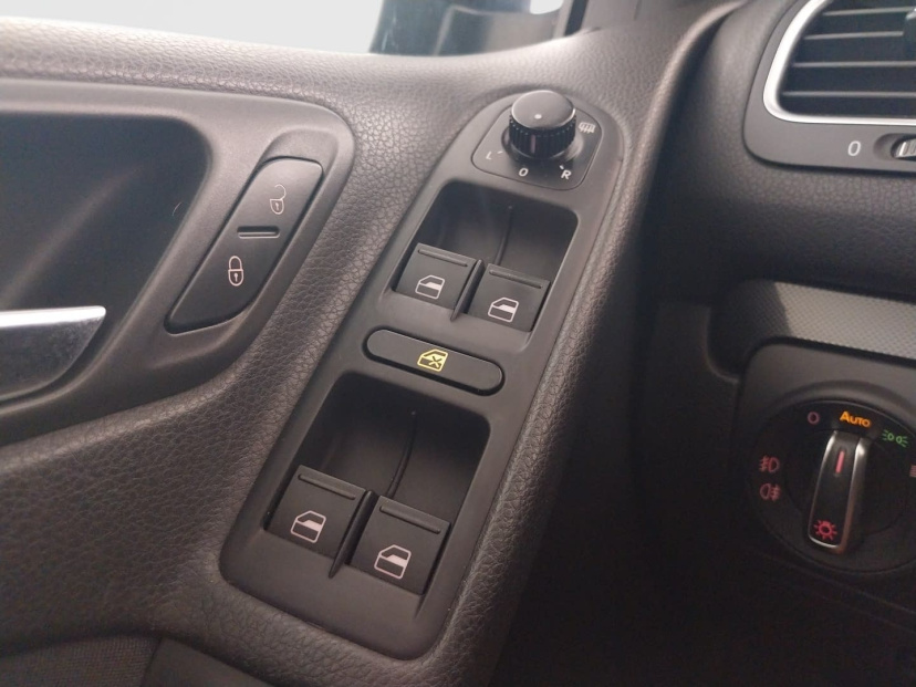 Volkswagen Golf, 2010