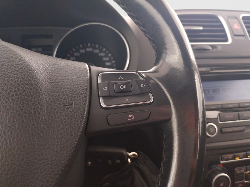 Volkswagen Golf, 2010