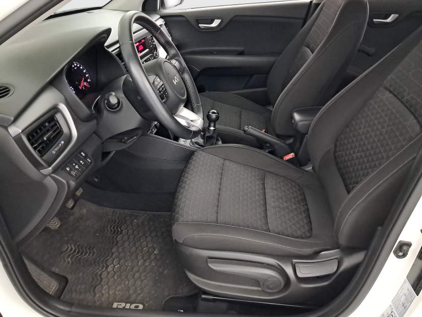 Kia Rio, 2023