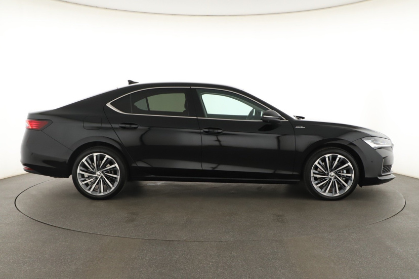Škoda Superb, 2024