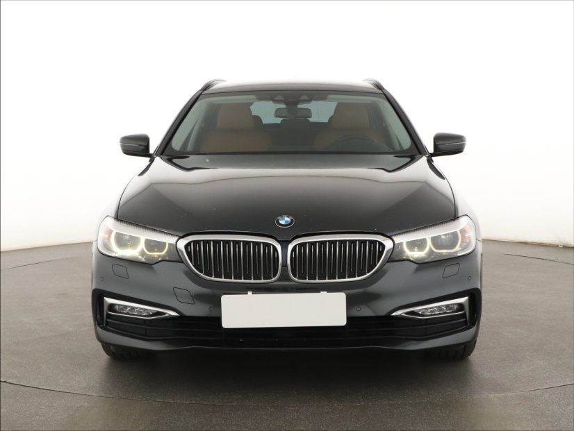 BMW 5, 2018