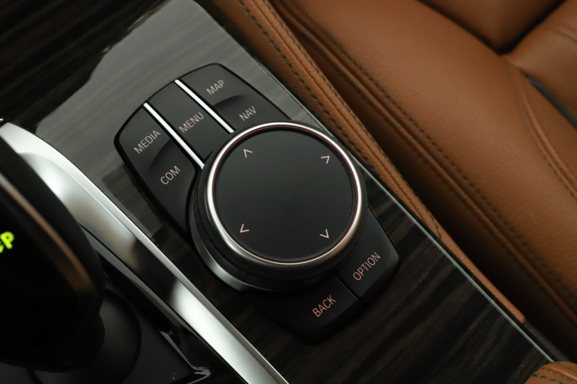 BMW 5, 2018