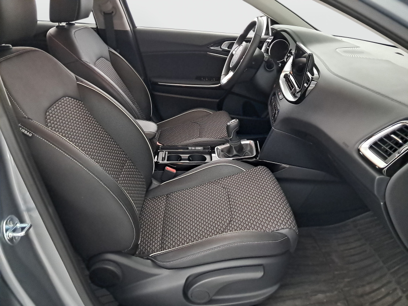 Kia XCeed, 2024