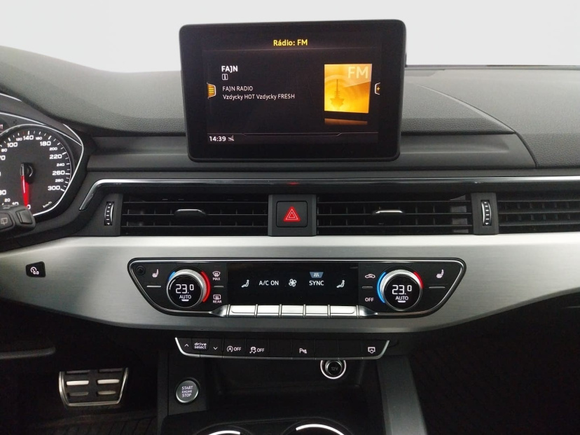 Audi A4, 2016