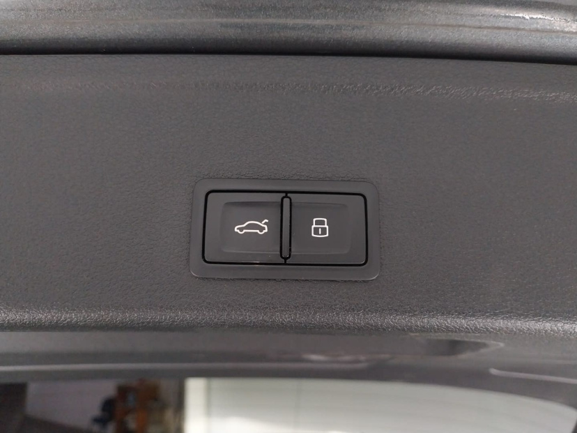 Audi A4, 2016