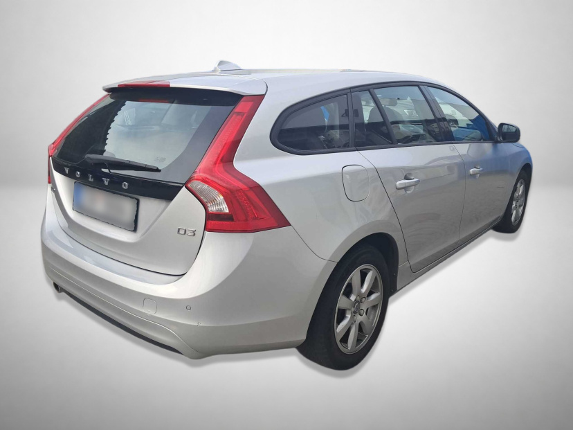 Volvo V60, 2015