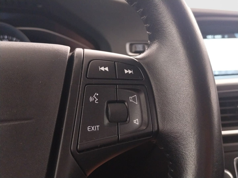 Volvo V60, 2015