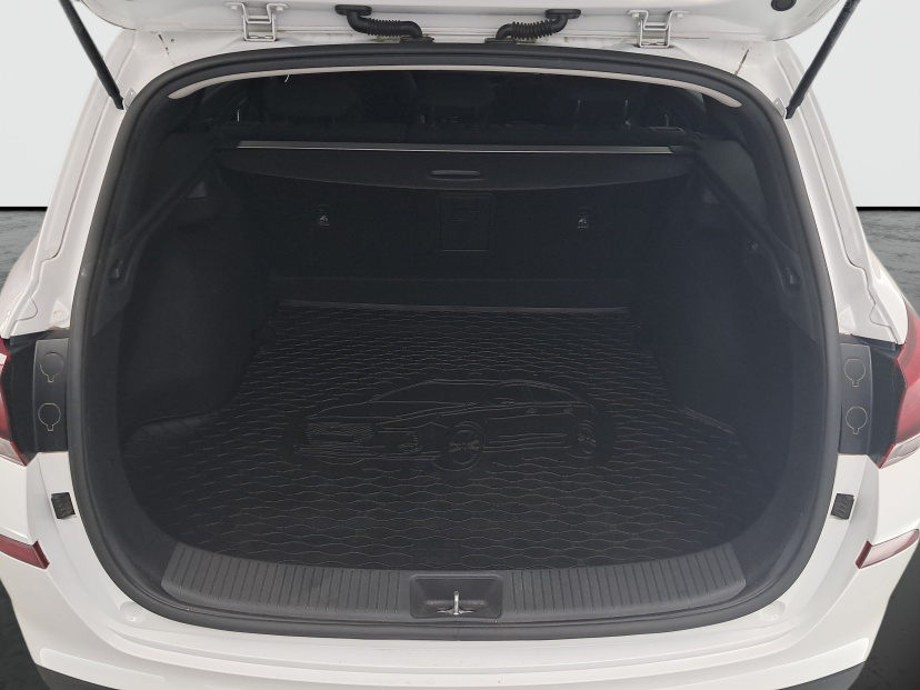 Hyundai i30, 2021