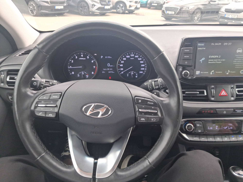 Hyundai i30, 2021