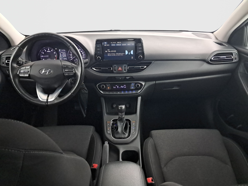 Hyundai i30, 2021