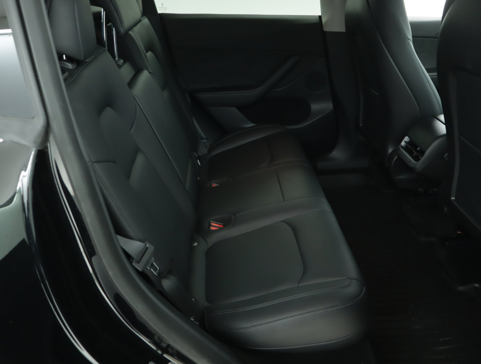 Tesla Model Y - 2021
