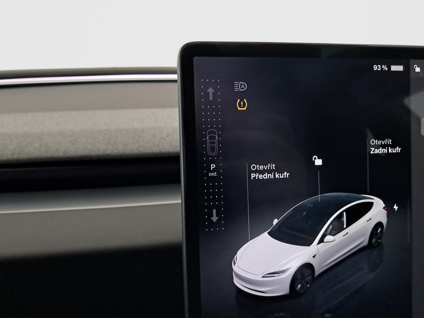 Tesla Model 3, 2023