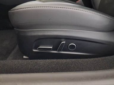 Tesla Model 3 - 2023