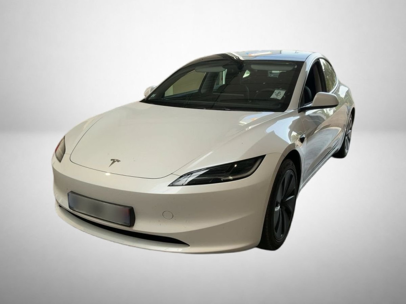 Tesla Model 3, 2023