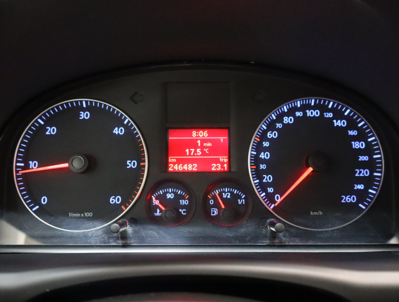 Volkswagen Touran, 2010