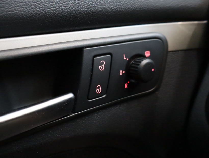 Volkswagen Touran, 2010