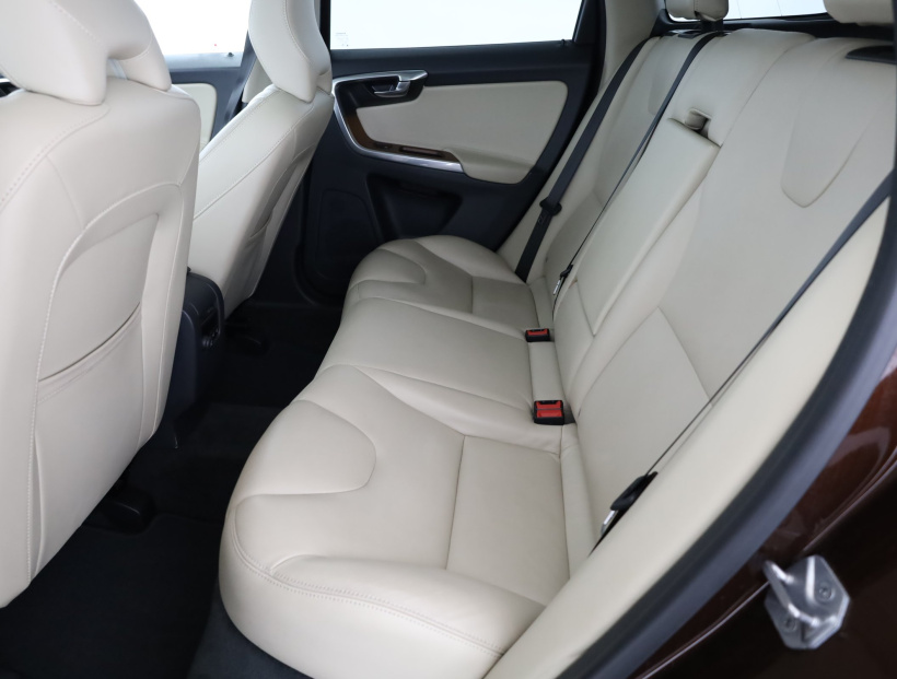 Volvo XC60, 2016