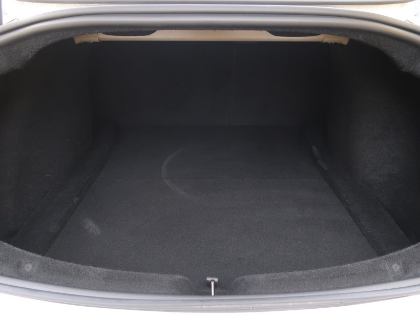 Tesla Model 3, 2023