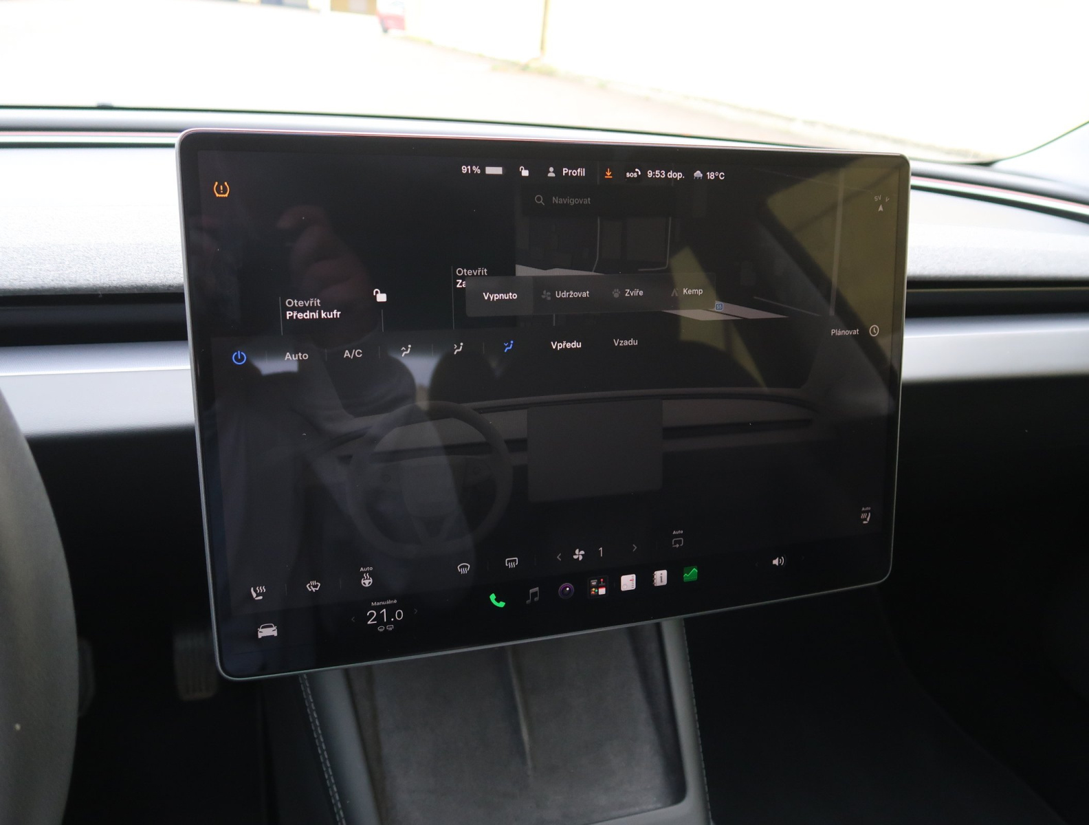 Tesla Model 3 Standard Range Plus – fotografie 25