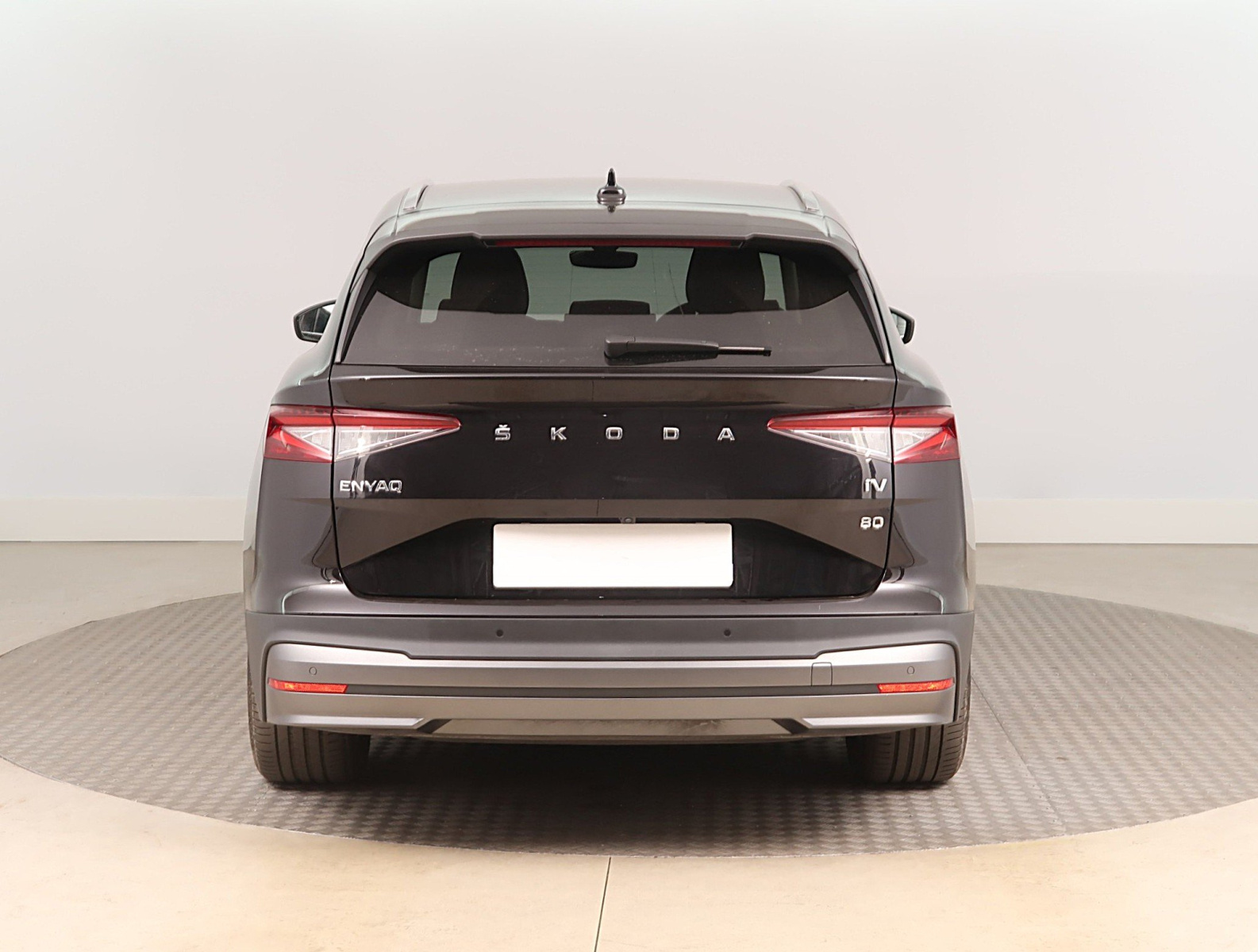 Škoda Enyaq iV 80 (82 kWh), 2021 6