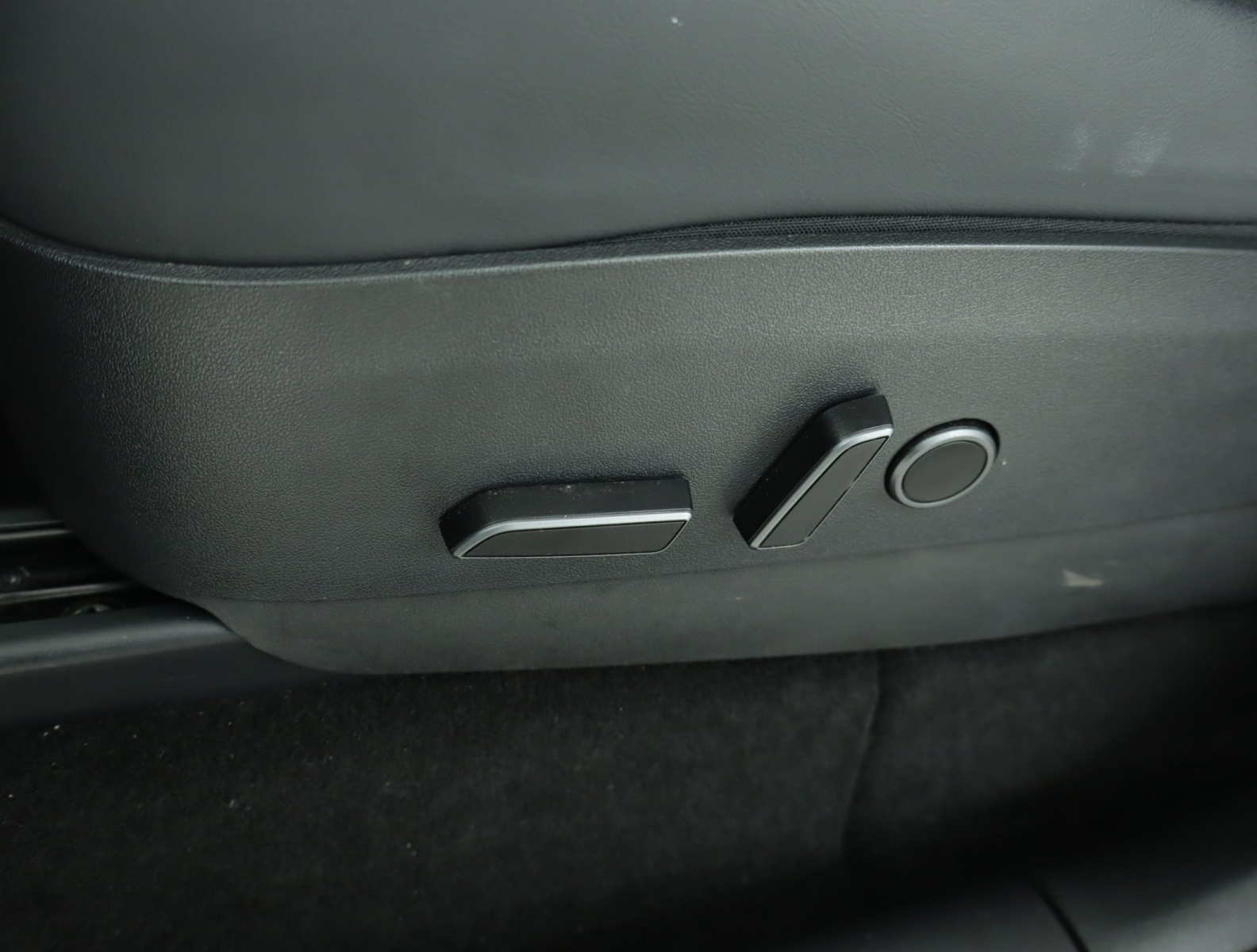 Tesla Model Y - 2022