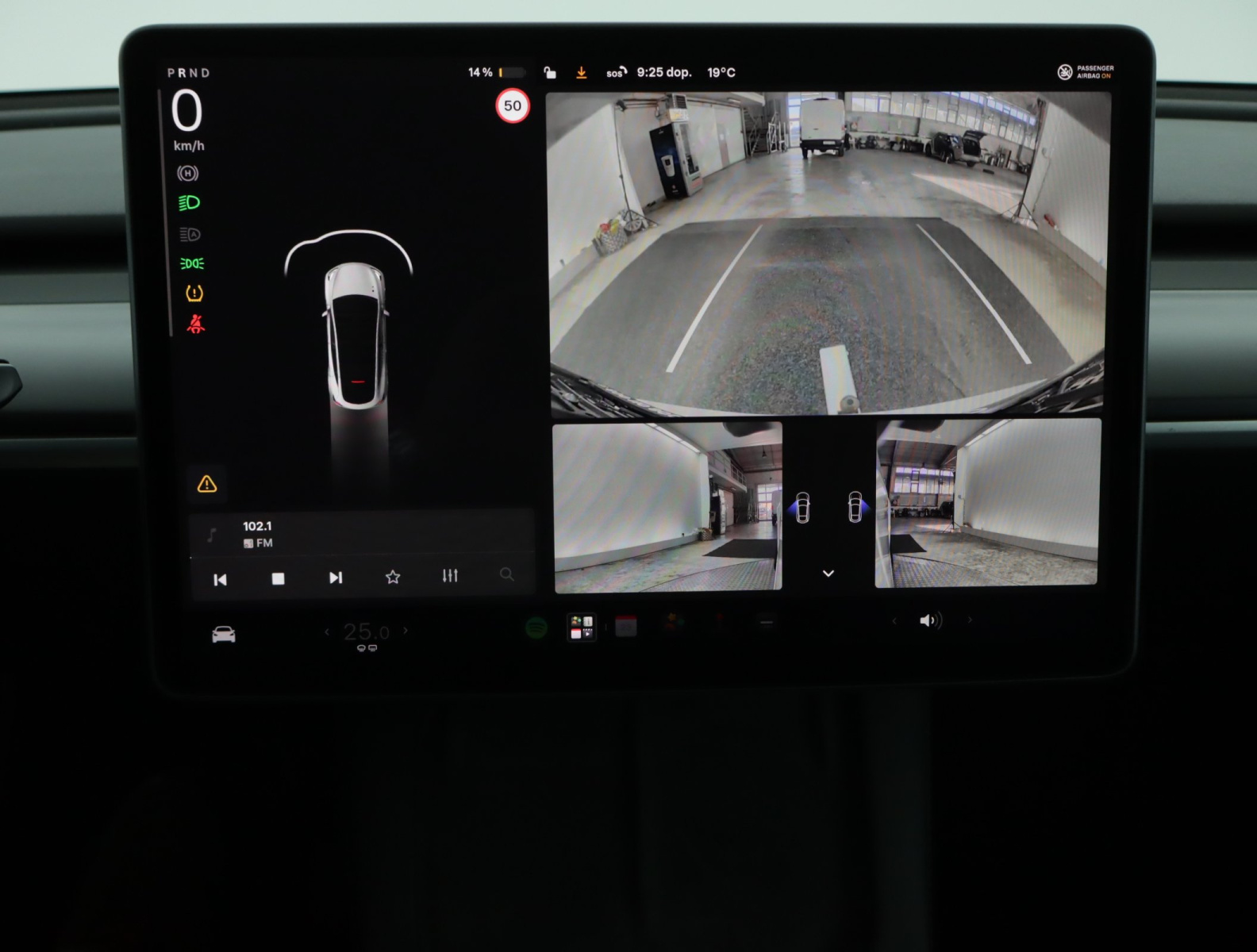 Tesla Model Y Long Range AWD – fotografie 24