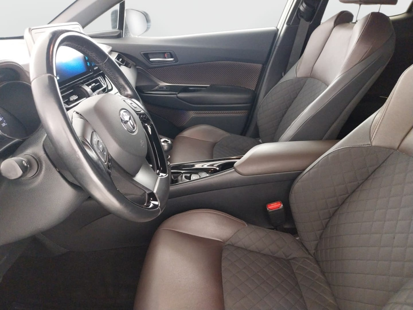 Toyota C-HR, 2019