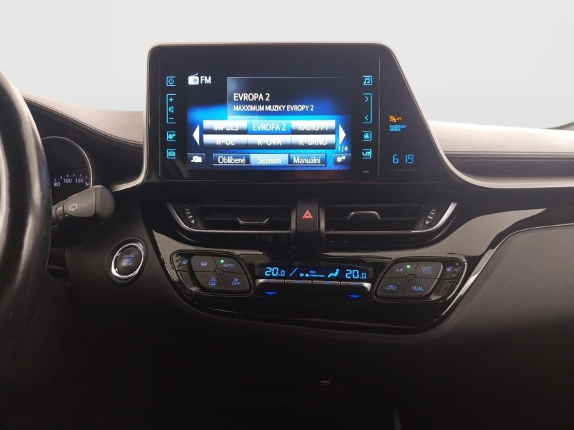 Toyota C-HR, 2019