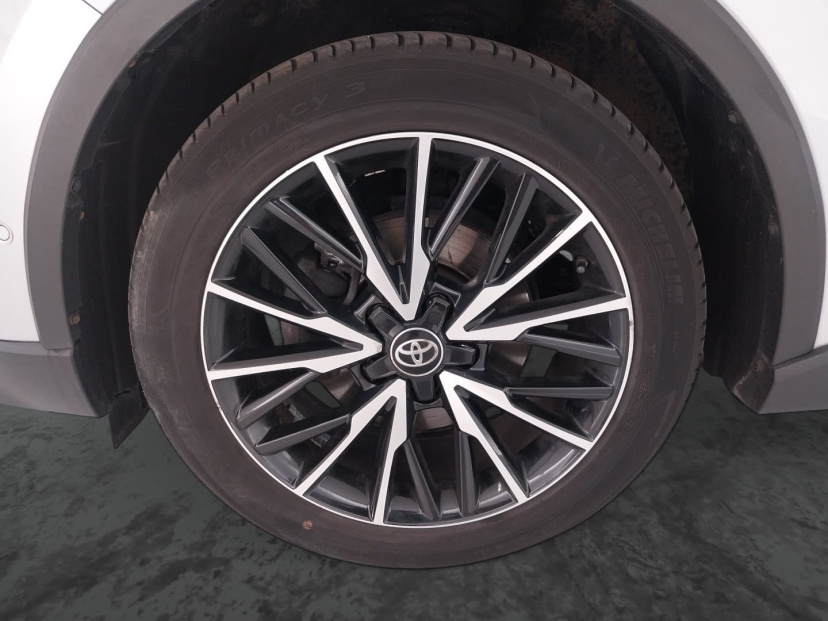 Toyota C-HR, 2019