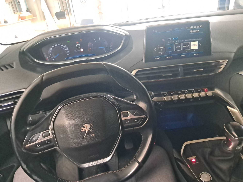 Peugeot 5008, 2017