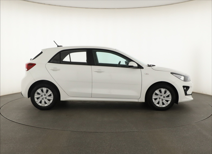Kia Rio, 2023