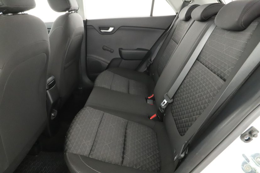 Kia Rio, 2021