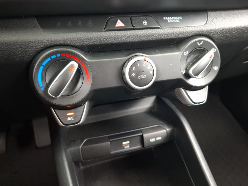 Kia Rio, 2021