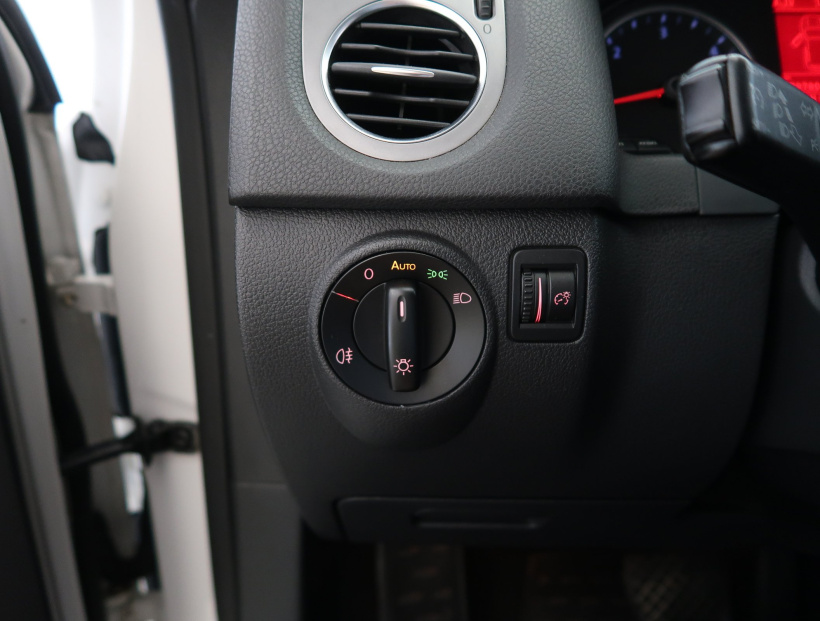 Volkswagen Tiguan, 2009