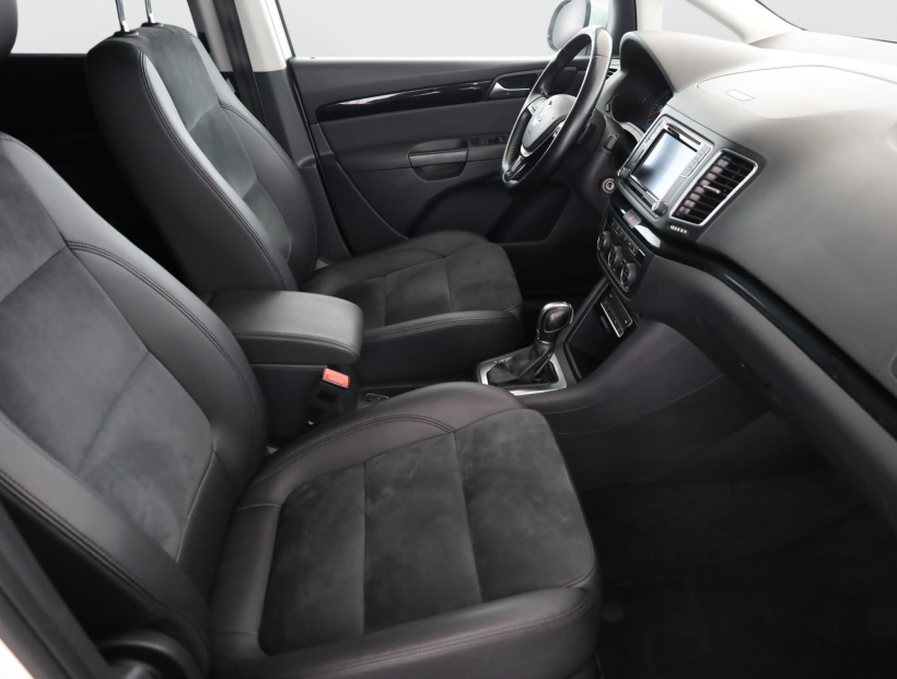 Volkswagen Sharan, 2015