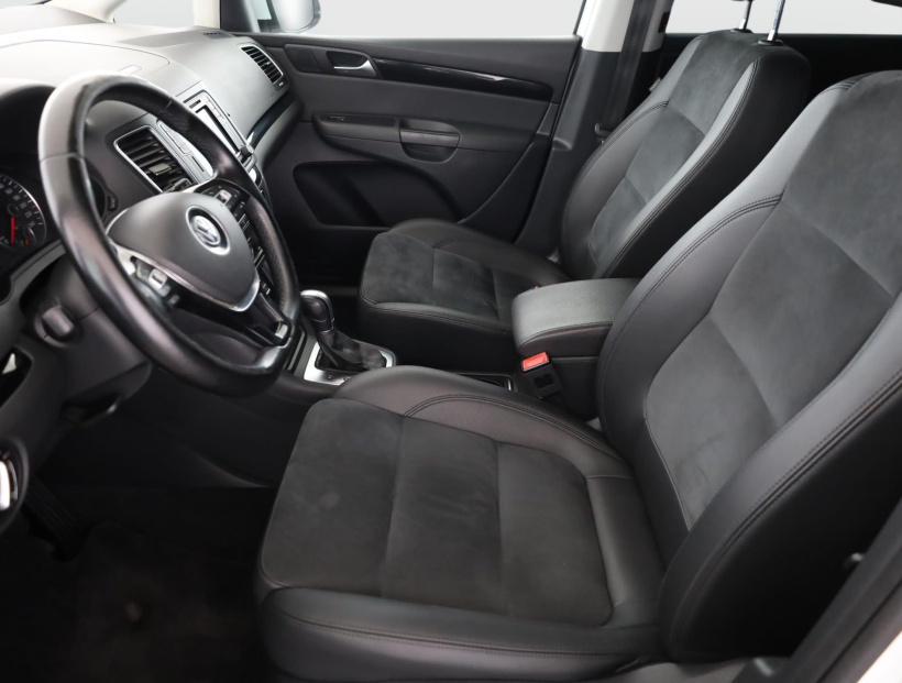 Volkswagen Sharan, 2015