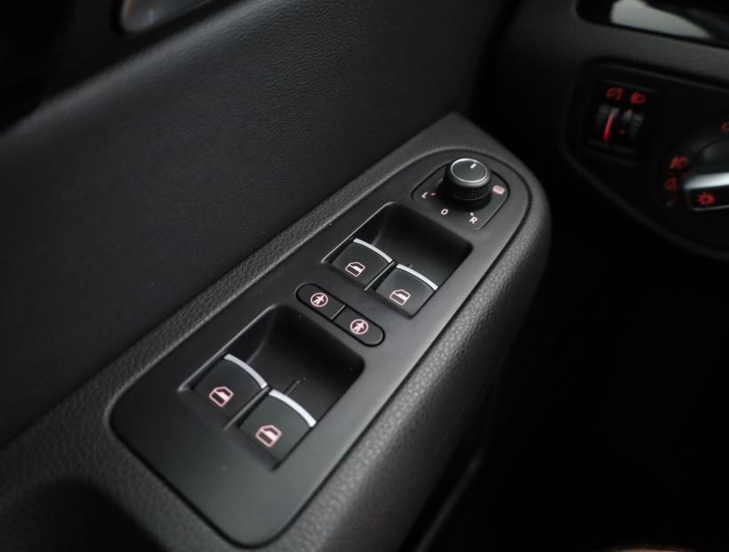 Volkswagen Sharan, 2015