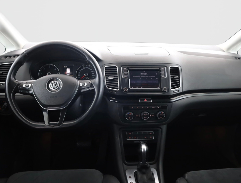 Volkswagen Sharan, 2015