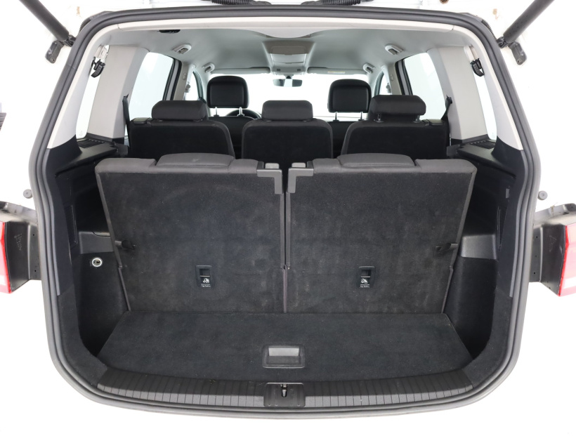 Volkswagen Touran, 2019