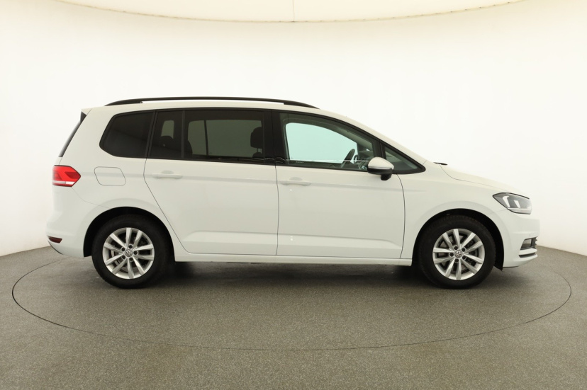Volkswagen Touran, 2019