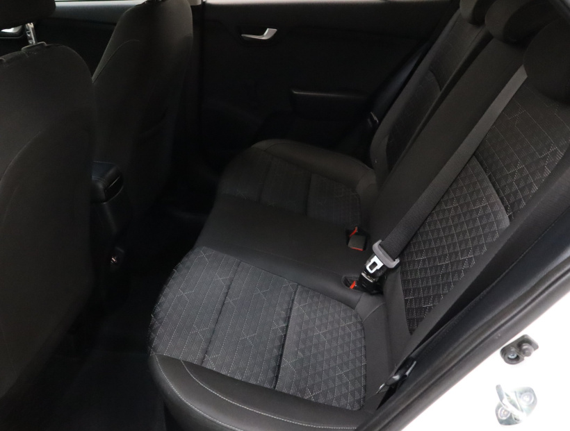 Kia Rio, 2023