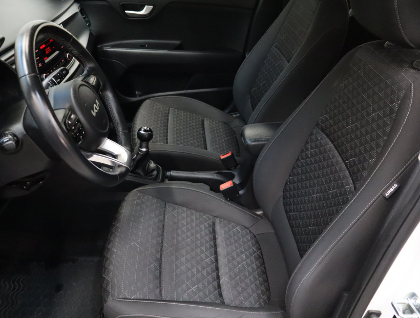 Kia Rio, 2023