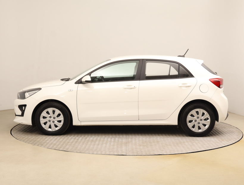 Kia Rio, 2023