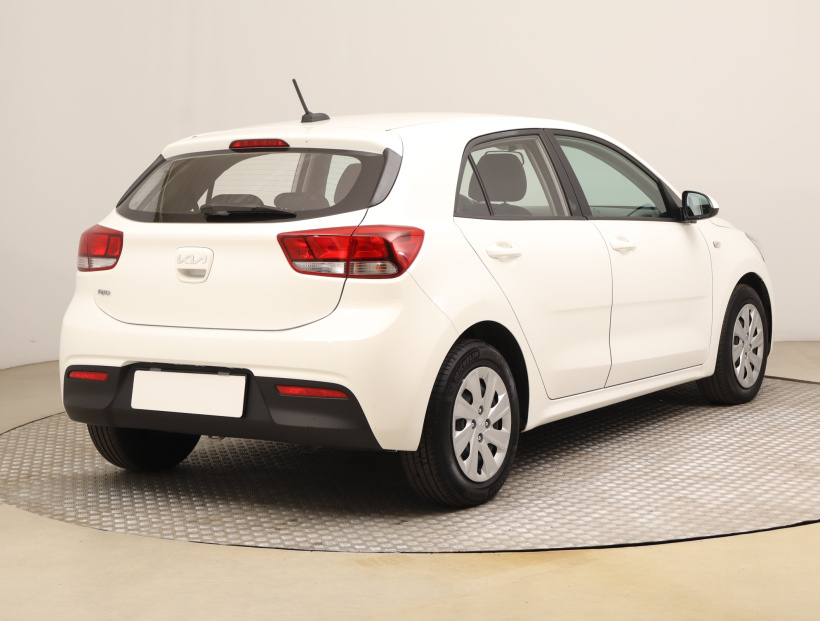 Kia Rio, 2023