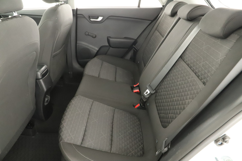 Kia Rio, 2021