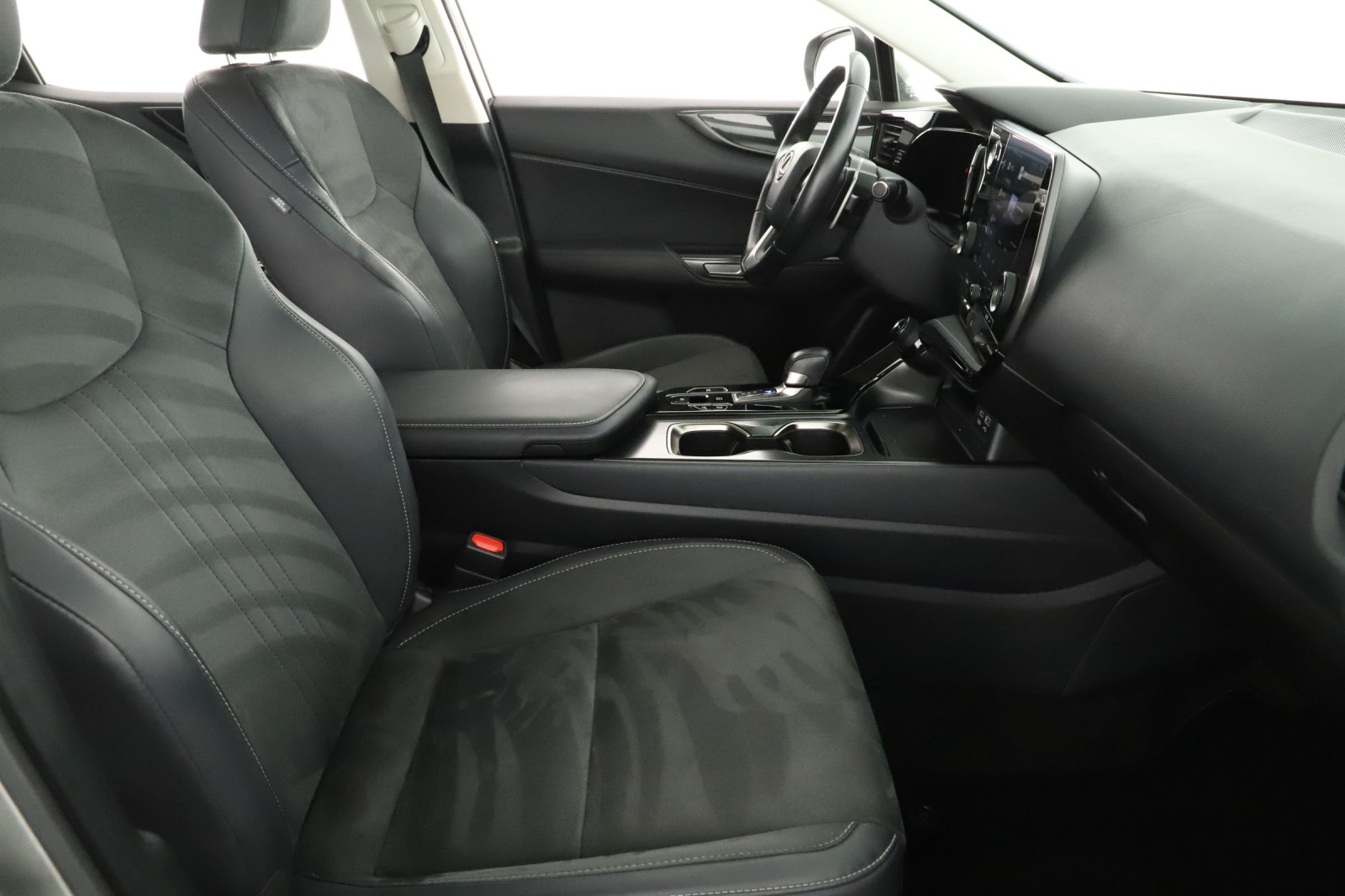 Lexus NX - 2023