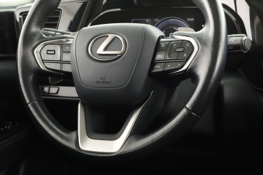 Lexus NX - 2023